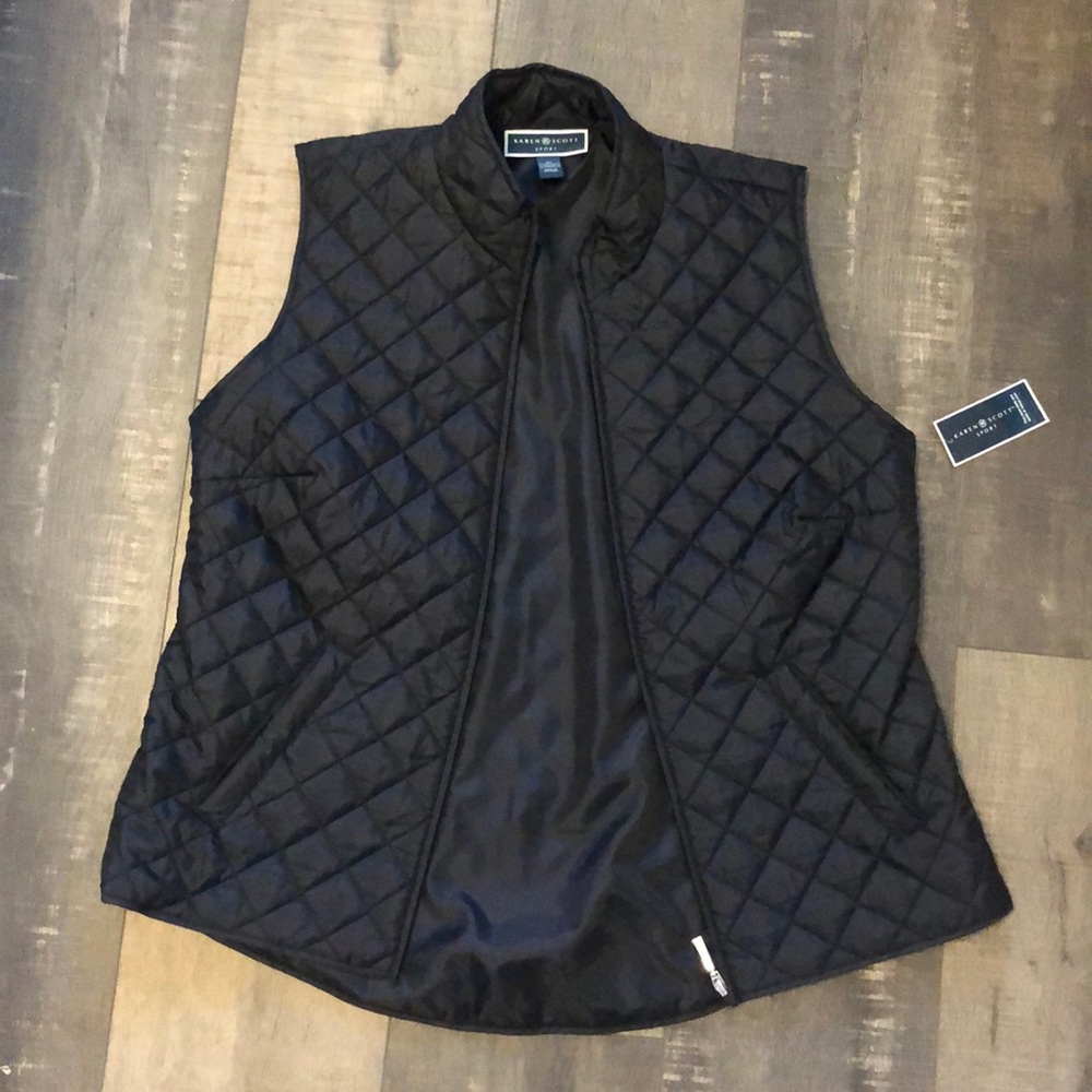 Brand New Karen Scott Vest!